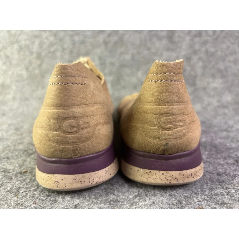 UGG tye stardust